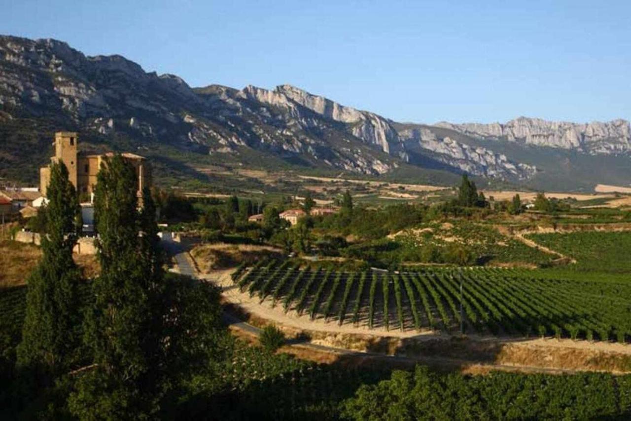 Sagastienea Villa Con Piscina Y Tenis En La Rioja Samaniego Esterno foto